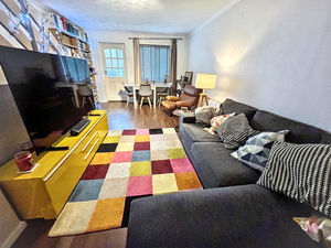 Lounge/Diner- click for photo gallery